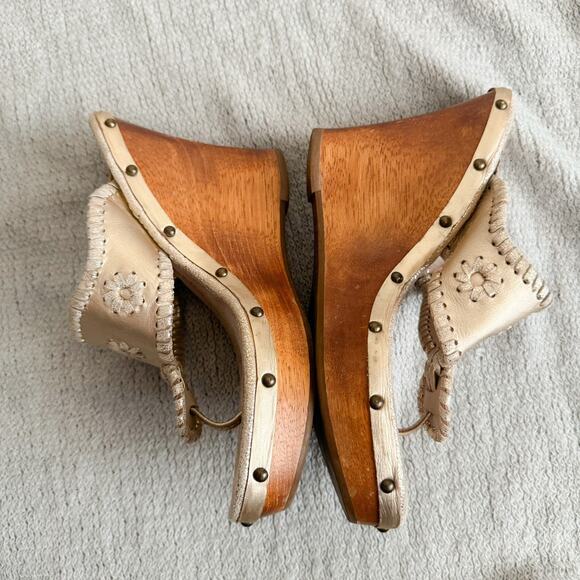 Jack Rogers Gold Marbella Wedge Sandal - 6.5 - Picture 2 of 7